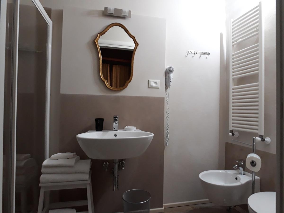 Le Camere Di Caterina Lucca Exteriör bild