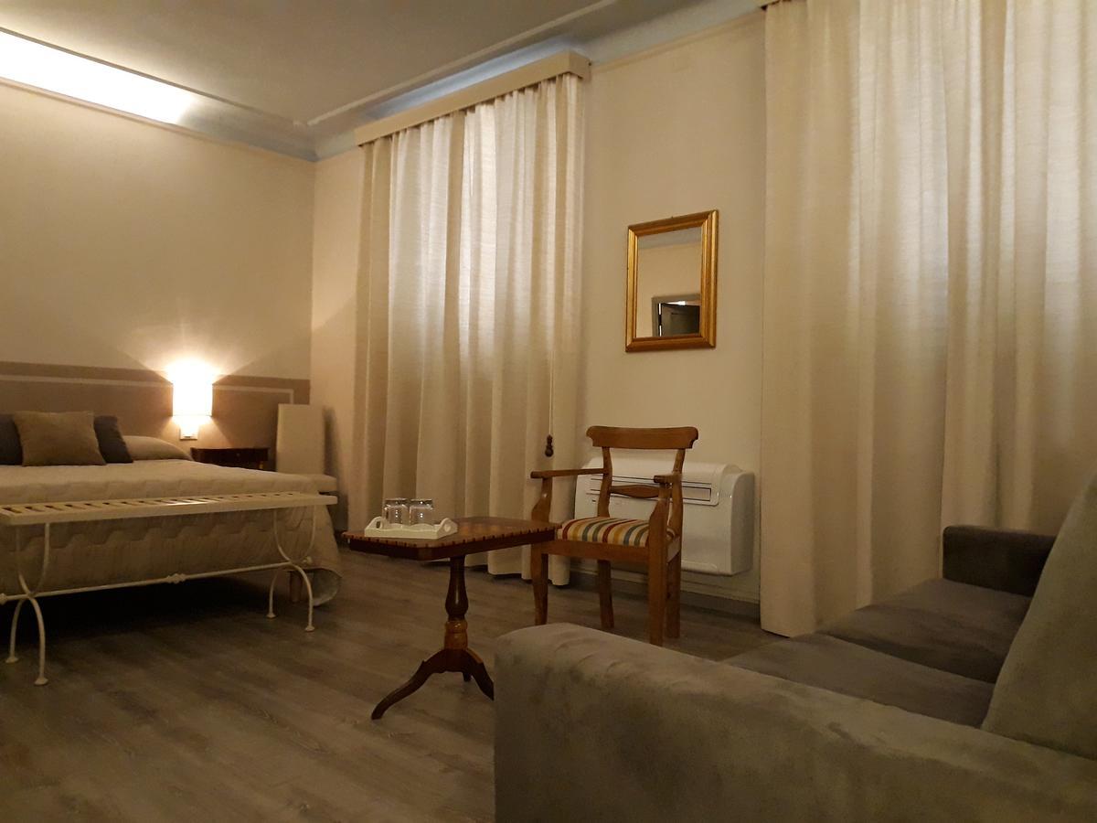 Le Camere Di Caterina Lucca Exteriör bild