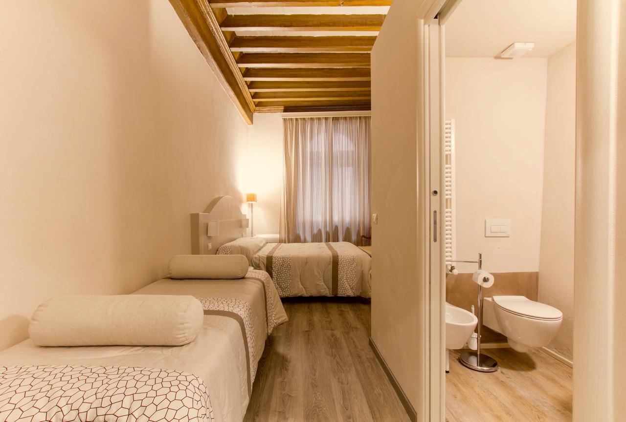 Le Camere Di Caterina Lucca Exteriör bild