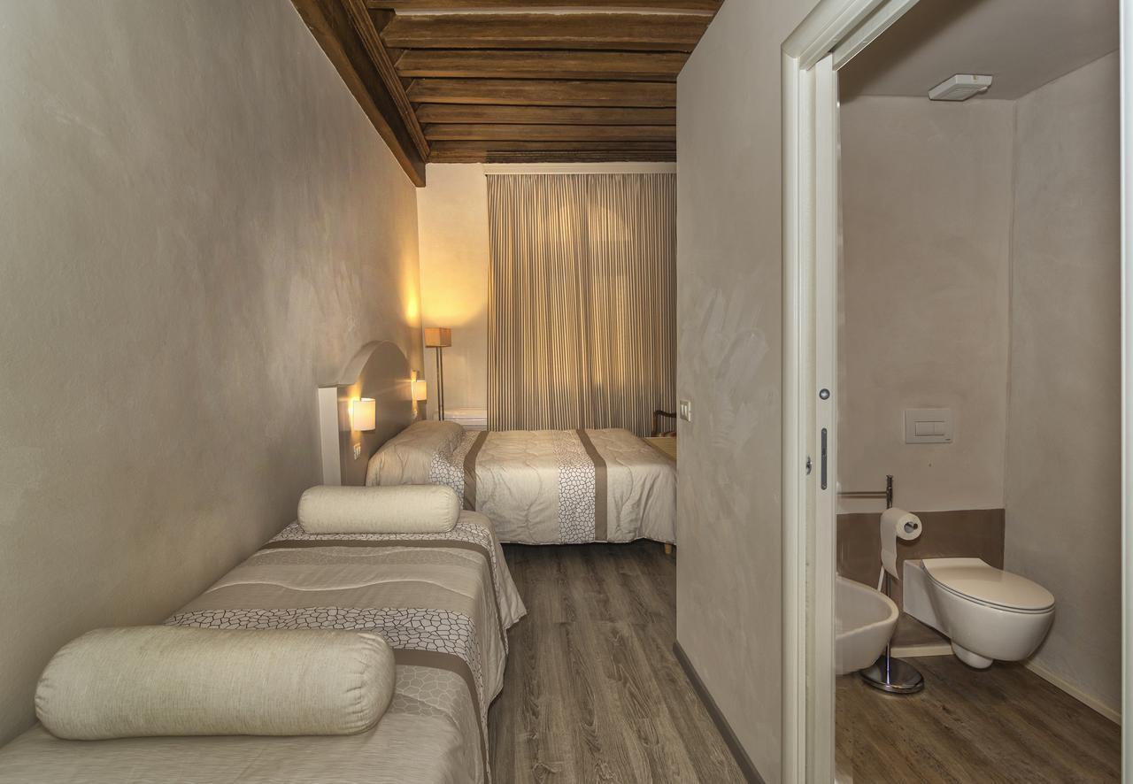Le Camere Di Caterina Lucca Exteriör bild